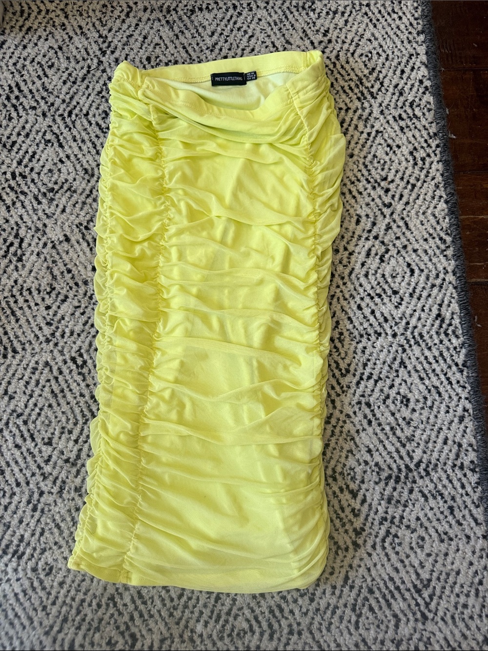 PrettyLittleThing Bright Yellow Ruched Midi Skirt 6
